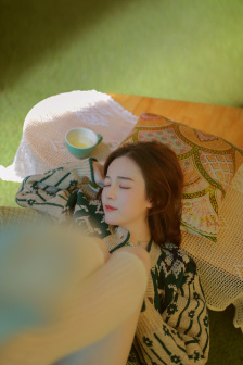 俏皮小花仙
